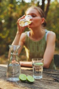 boire de l'eau pour éviter la constipation